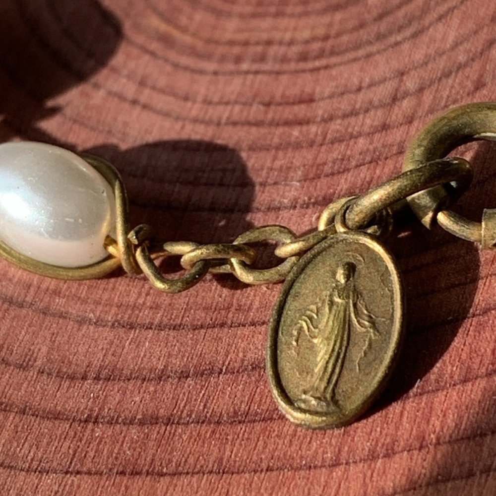 Vintage Rosary bead bracelet - Picture 2 of 4
